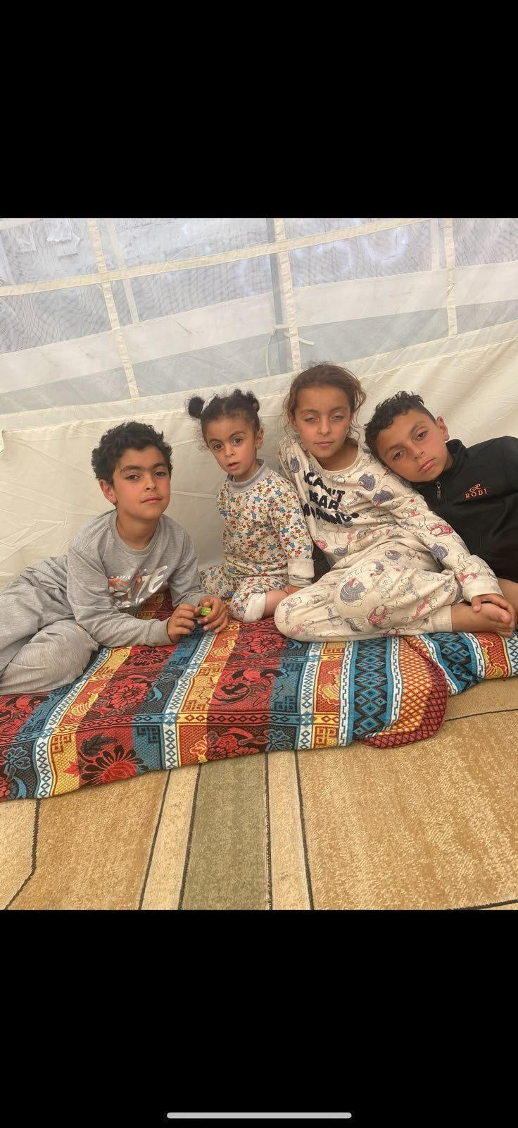 Zee - Help a Mother with a Brain Tumour Keep Her Six Children in Education